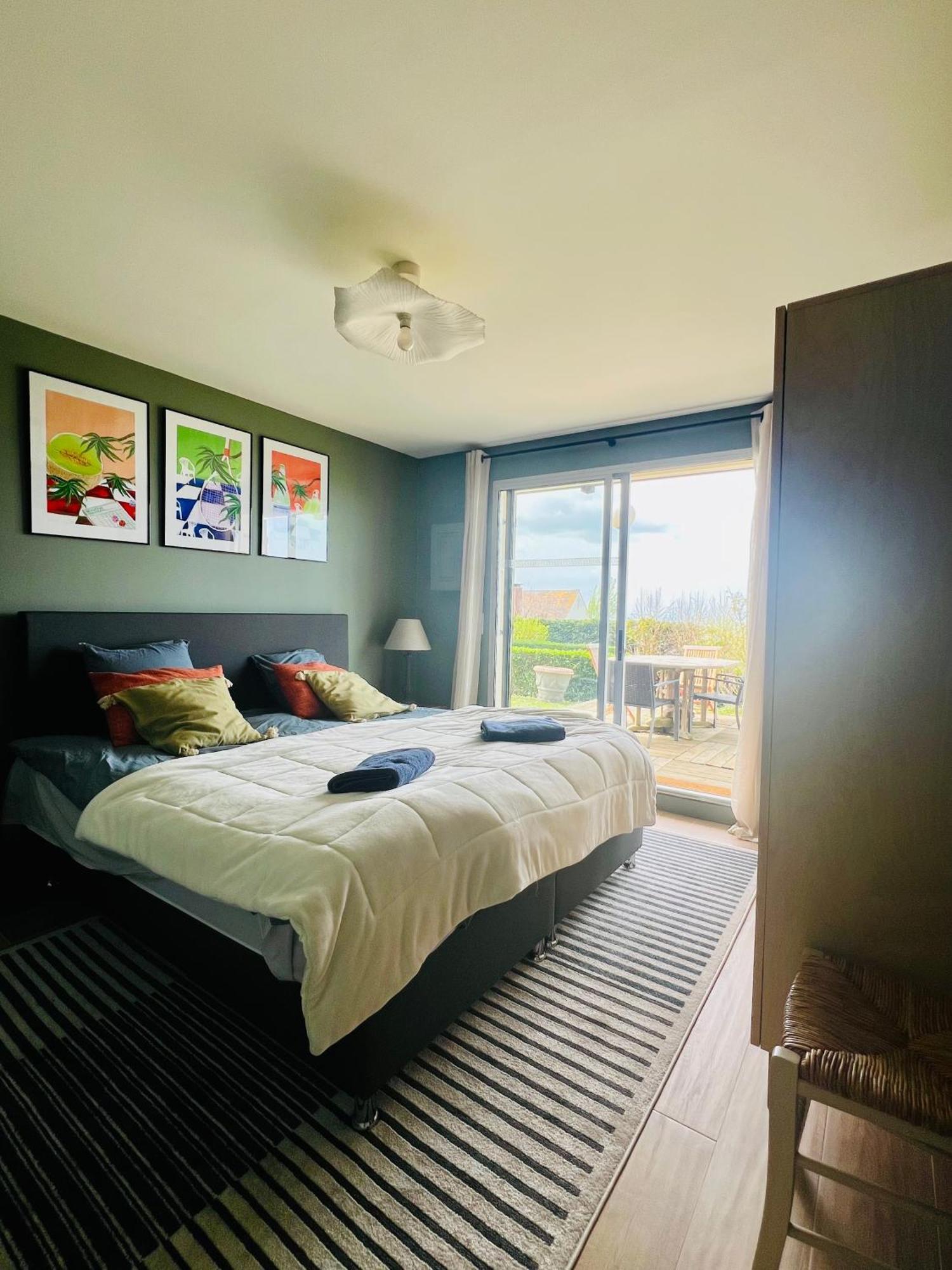 Grand Rez De Jardin-Terrasse Avec Vue Sur La Mer - 2 Chambres Blonville-sur-Mer Ngoại thất bức ảnh